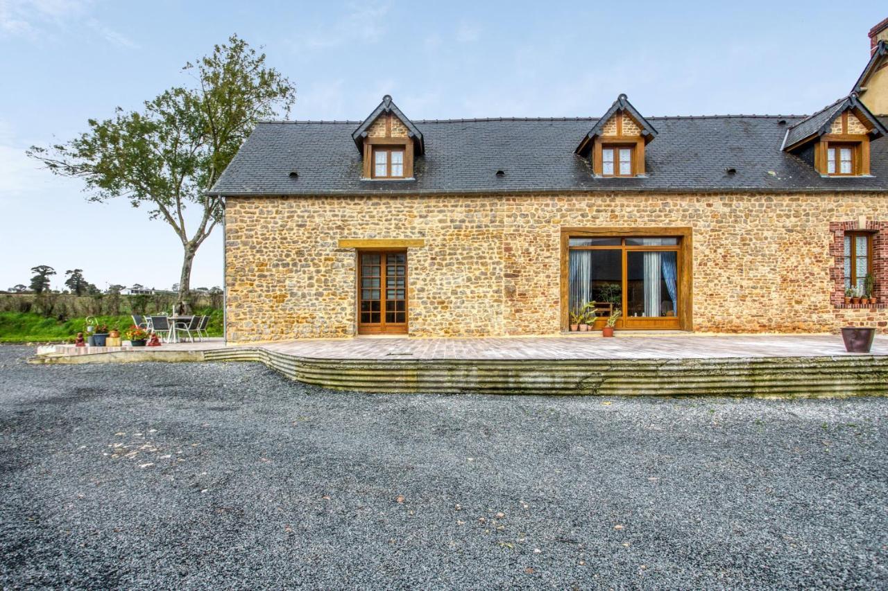 Maison Charmante A Saint-Marcouf Avec Jardin. Villa Exterior photo